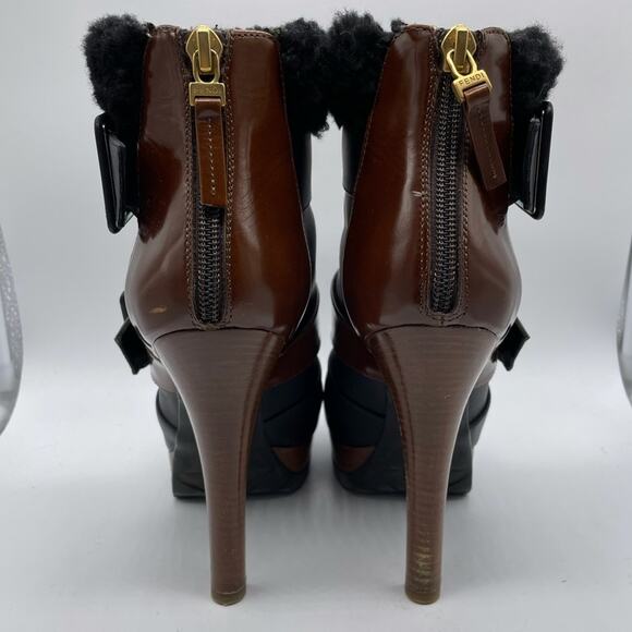 Fendi Moorland Two Tone Black Brown Leather Shearling Ankle Bootie Size 36.5 6.5 - Picture 9 of 15
